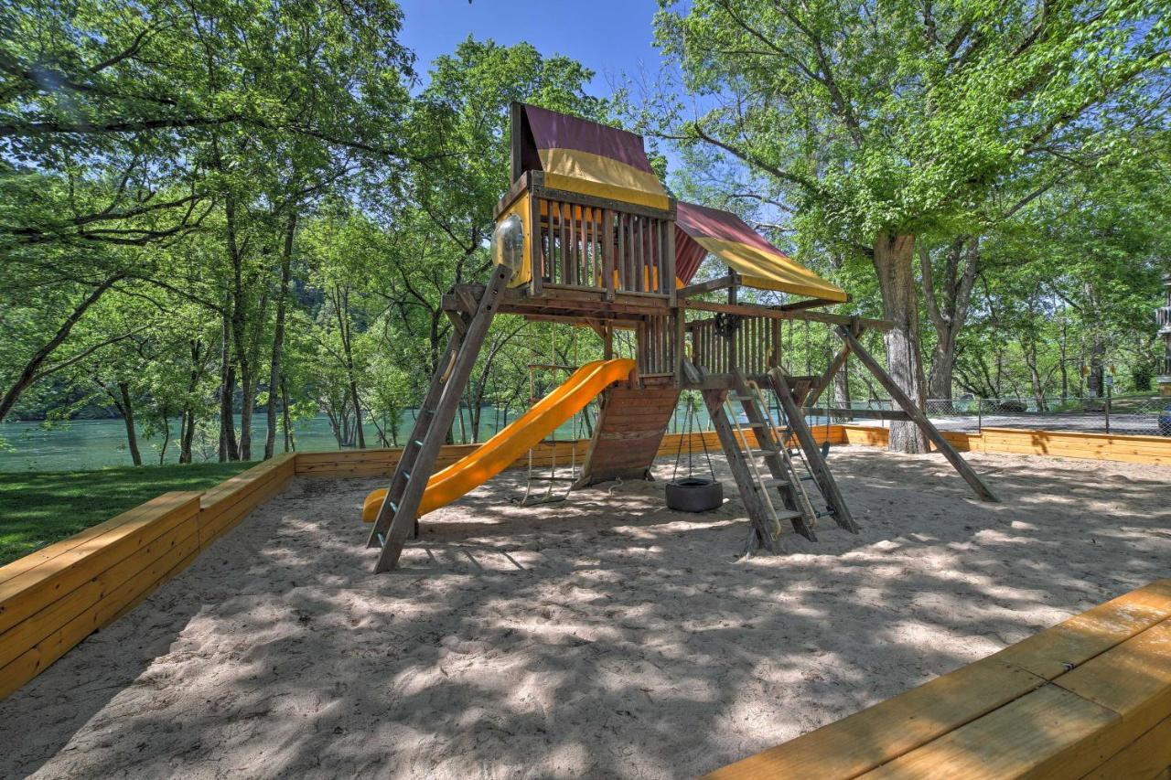 Walk-In Condo At Pointe Royal Resort With King Beds! Branson Buitenkant foto